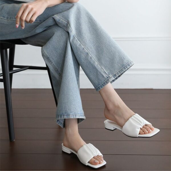 Belir Wrinkle Mule Sandals (2cm)