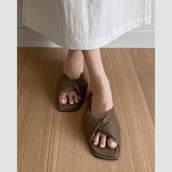 Cherisy Twisted Slipper (1cm)