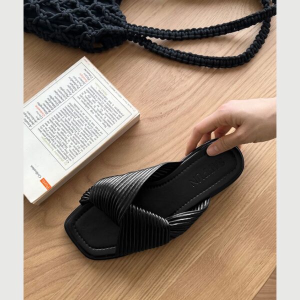 Cherisy Twisted Slipper (1cm)