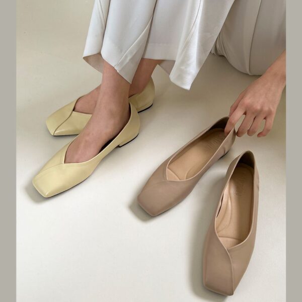 Della Square Flats (2cm)