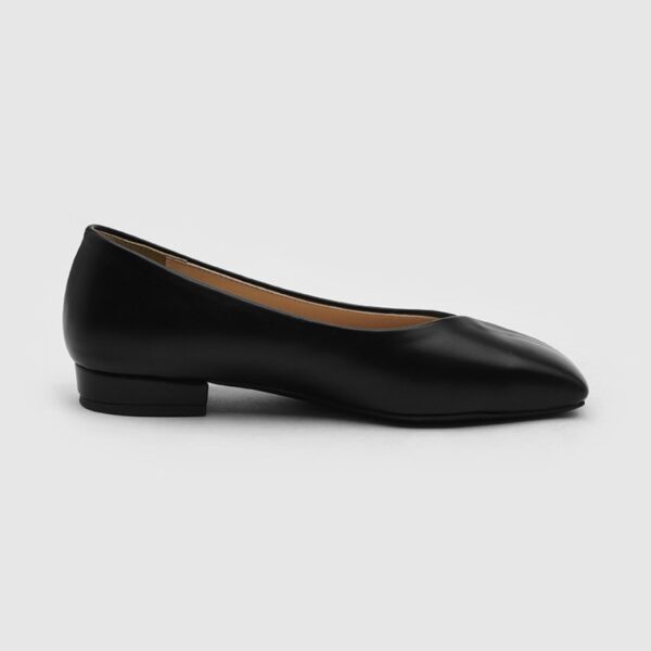 Della Square Flats (2cm)