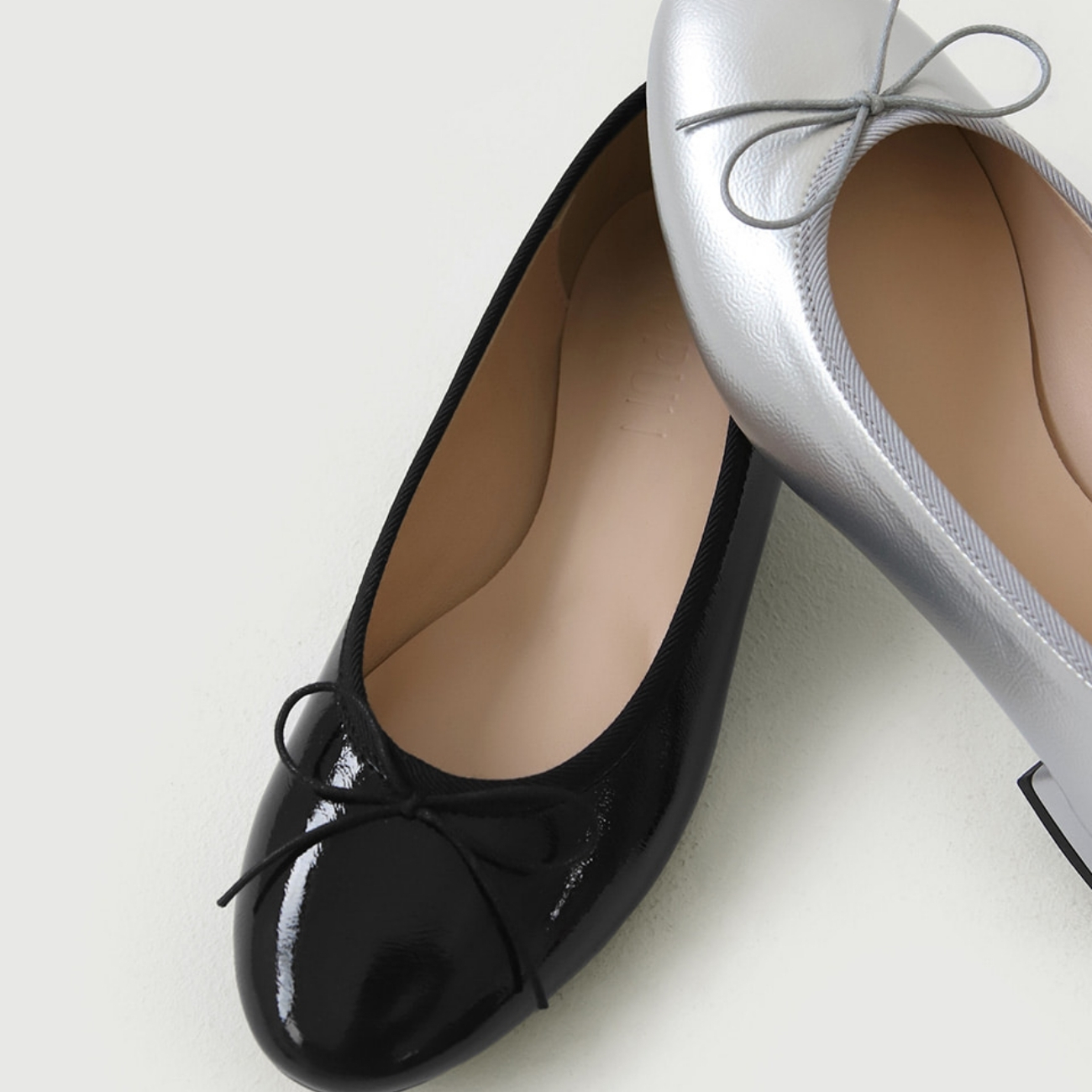 Lovellie Enamel Ribbon Flats (2cm)