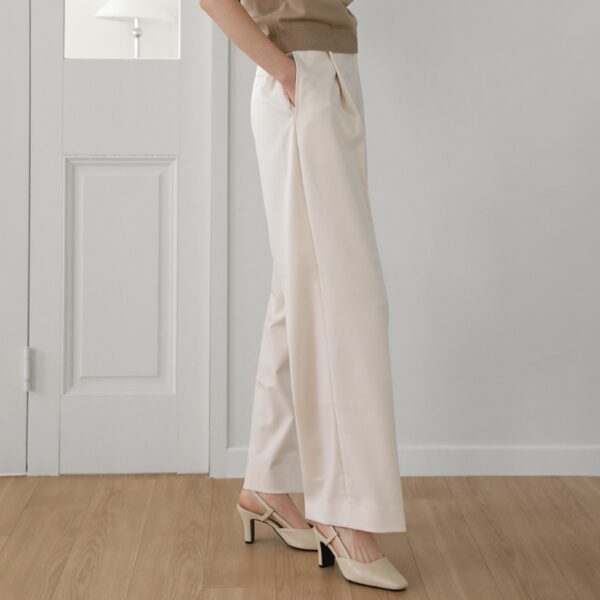 Irove Square Slingback Heels (5cm)