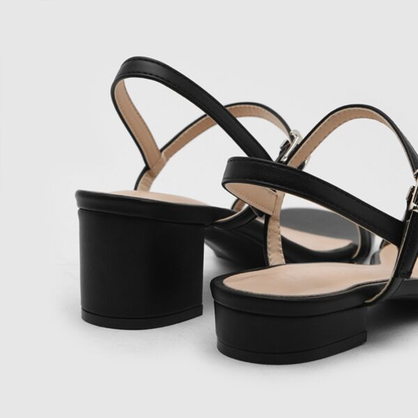 Jaind Buckle Strap Sandals (5cm)
