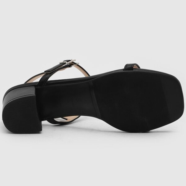 Jaind Buckle Strap Sandals (5cm)