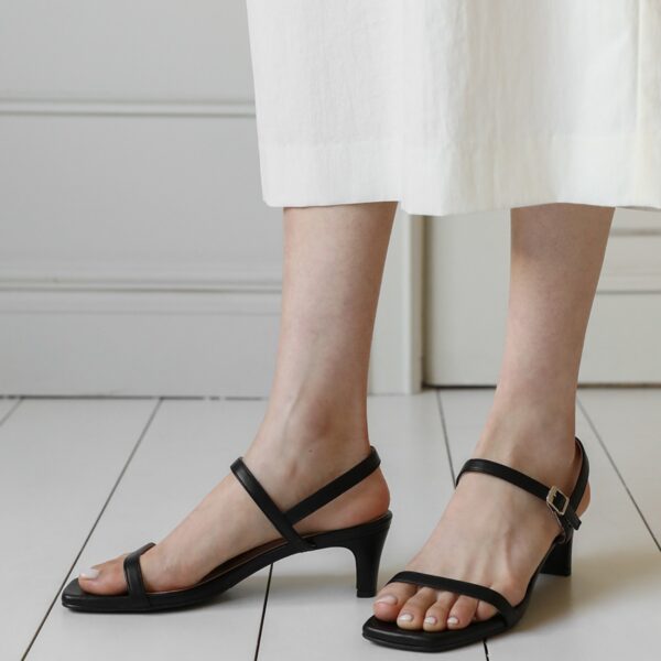 Jemillie Strap High Heels Sandals (5cm)