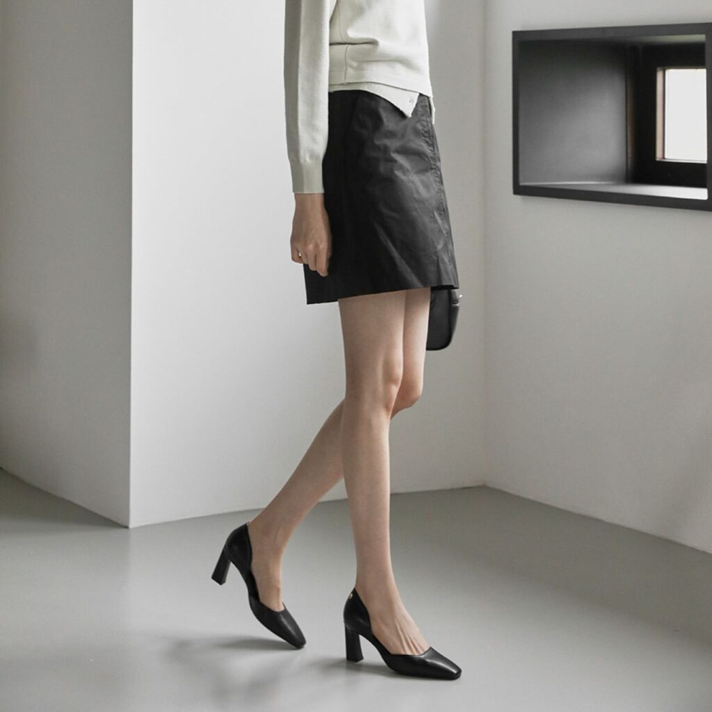 Renive Square Pumps (7cm)