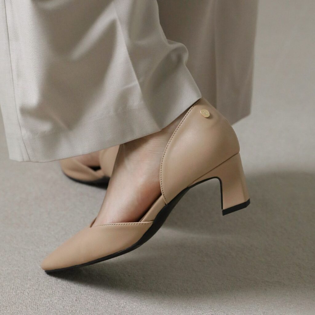 Renive Square Pumps (7cm)