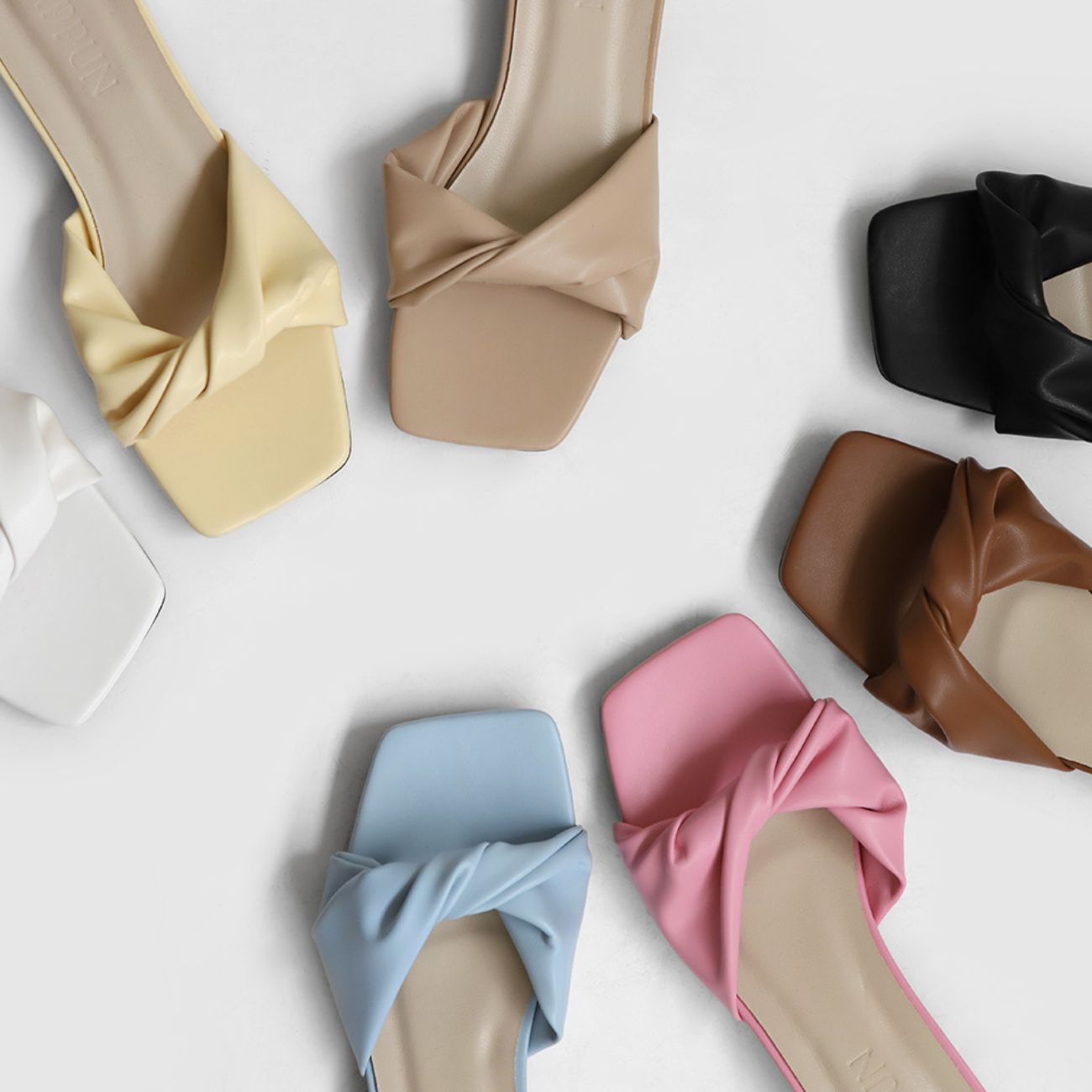 Shuany Twisted Strap Slipper (2cm)