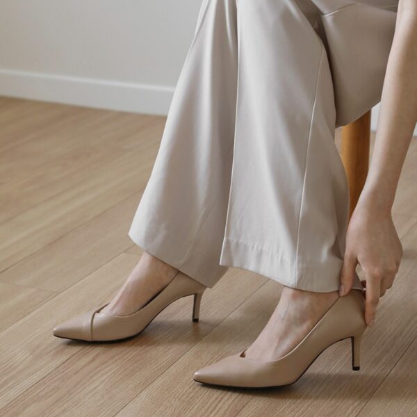 Yibre Stiletto Pumps (7cm)